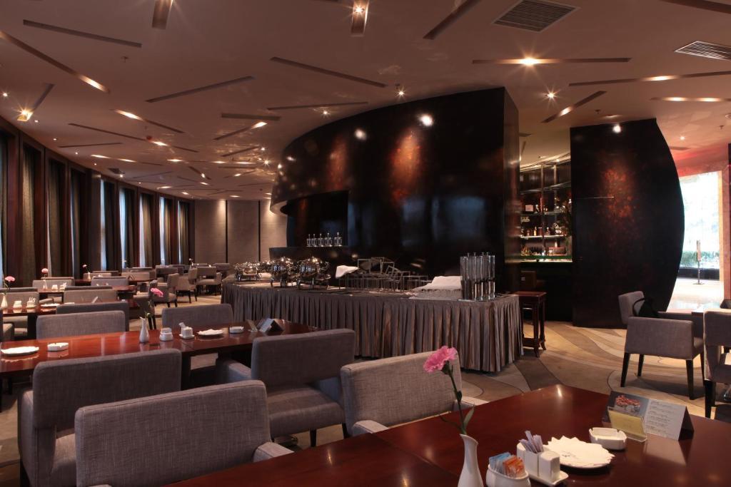 Fortune Century Hotel Csuhaj Kültér fotó