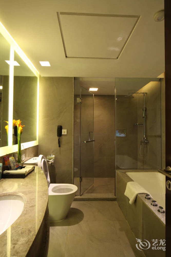 Fortune Century Hotel Csuhaj Kültér fotó